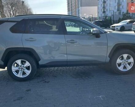 Серый Тойота РАВ 4, объемом двигателя 2.49 л и пробегом 57 тыс. км за 27000 $, фото 5 на Automoto.ua