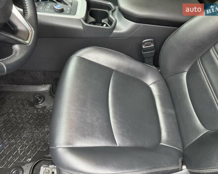 Серый Тойота РАВ 4, объемом двигателя 1.99 л и пробегом 102 тыс. км за 29200 $, фото 9 на Automoto.ua