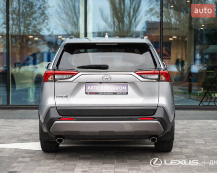 Сірий Тойота РАВ 4, об'ємом двигуна 1.99 л та пробігом 92 тис. км за 23500 $, фото 8 на Automoto.ua