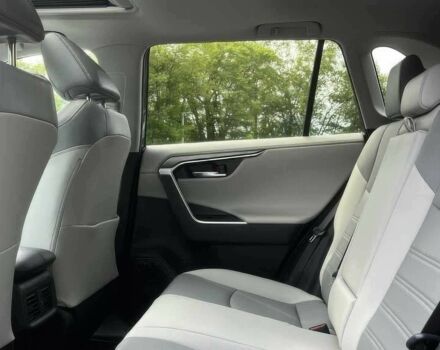 Серый Тойота РАВ 4, объемом двигателя 2.5 л и пробегом 47 тыс. км за 10000 $, фото 11 на Automoto.ua