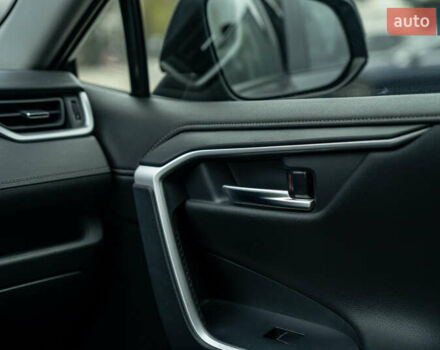 Серый Тойота РАВ 4, объемом двигателя 2.49 л и пробегом 156 тыс. км за 29800 $, фото 30 на Automoto.ua