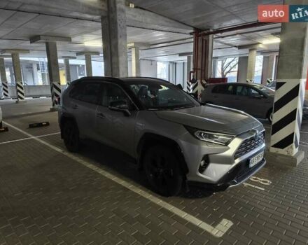 Серый Тойота РАВ 4, объемом двигателя 2.49 л и пробегом 81 тыс. км за 33000 $, фото 3 на Automoto.ua