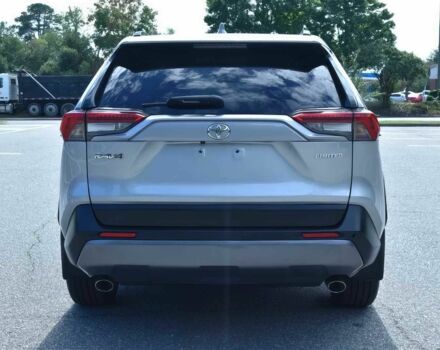 Серый Тойота РАВ 4, объемом двигателя 2.5 л и пробегом 34 тыс. км за 17300 $, фото 5 на Automoto.ua