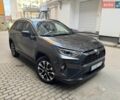 Сірий Тойота РАВ 4, об'ємом двигуна 2.49 л та пробігом 58 тис. км за 26499 $, фото 1 на Automoto.ua