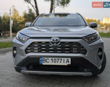 Серый Тойота РАВ 4, объемом двигателя 1.99 л и пробегом 39 тыс. км за 27700 $, фото 2 на Automoto.ua
