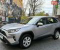 Тойота РАВ 4 2019 в Киеве на Automoto.ua Серый Тойота РАВ 4, объемом двигателя 1.99 л и пробегом 8 тыс. км за 27200 $, фото 2 на Automoto.ua