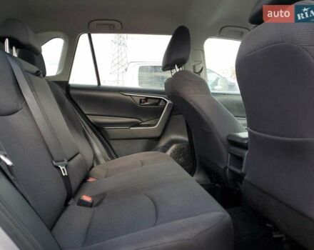 Серый Тойота РАВ 4, объемом двигателя 2.49 л и пробегом 89 тыс. км за 8300 $, фото 10 на Automoto.ua