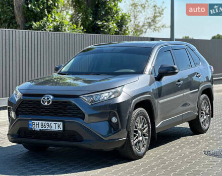Серый Тойота РАВ 4, объемом двигателя 1.99 л и пробегом 94 тыс. км за 23999 $, фото 3 на Automoto.ua