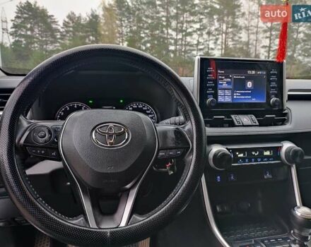 Серый Тойота РАВ 4, объемом двигателя 1.99 л и пробегом 104 тыс. км за 23000 $, фото 10 на Automoto.ua