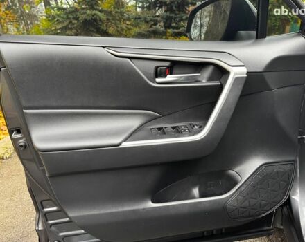 Серый Тойота РАВ 4, объемом двигателя 2.5 л и пробегом 142 тыс. км за 28990 $, фото 12 на Automoto.ua