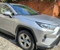 Сірий Тойота РАВ 4, об'ємом двигуна 2.49 л та пробігом 61 тис. км за 38200 $, фото 5 на Automoto.ua