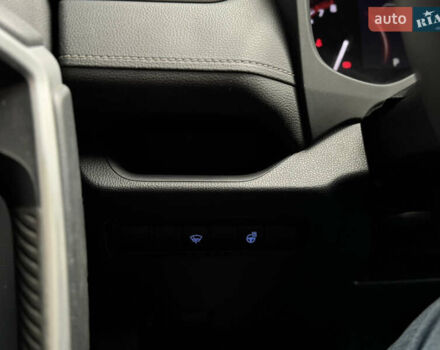 Серый Тойота РАВ 4, объемом двигателя 1.99 л и пробегом 204 тыс. км за 23500 $, фото 14 на Automoto.ua