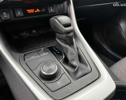 Серый Тойота РАВ 4, объемом двигателя 2.5 л и пробегом 142 тыс. км за 28990 $, фото 25 на Automoto.ua