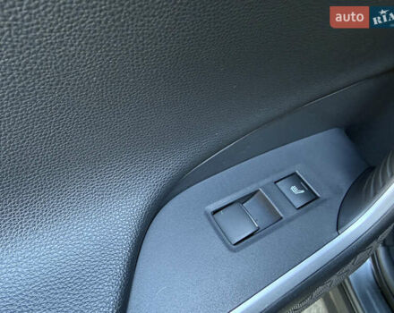 Серый Тойота РАВ 4, объемом двигателя 2.49 л и пробегом 120 тыс. км за 35600 $, фото 31 на Automoto.ua