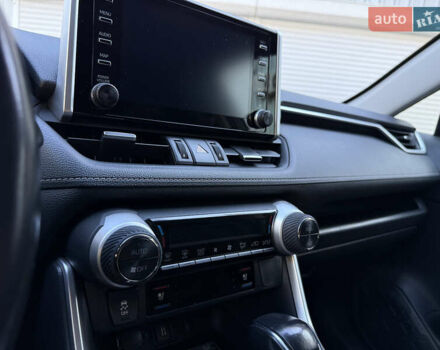 Серый Тойота РАВ 4, объемом двигателя 2.49 л и пробегом 120 тыс. км за 35600 $, фото 29 на Automoto.ua