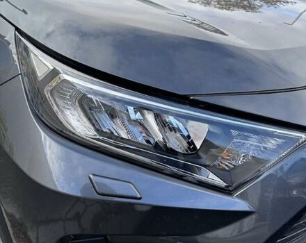 Сірий Тойота РАВ 4, об'ємом двигуна 2 л та пробігом 40 тис. км за 33000 $, фото 10 на Automoto.ua