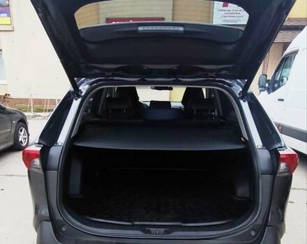 Серый Тойота РАВ 4, объемом двигателя 2.49 л и пробегом 161 тыс. км за 32500 $, фото 3 на Automoto.ua