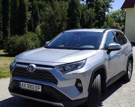Сірий Тойота РАВ 4, об'ємом двигуна 2.5 л та пробігом 48 тис. км за 31900 $, фото 2 на Automoto.ua