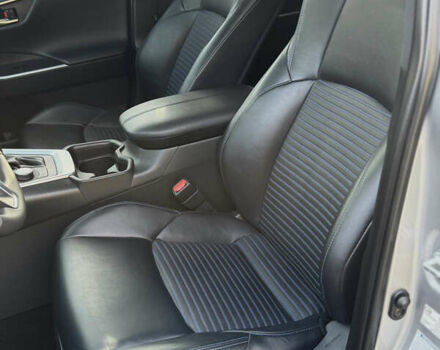 Серый Тойота РАВ 4, объемом двигателя 2.49 л и пробегом 158 тыс. км за 29999 $, фото 28 на Automoto.ua