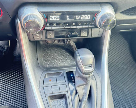 Сірий Тойота РАВ 4, об'ємом двигуна 2.49 л та пробігом 85 тис. км за 31500 $, фото 17 на Automoto.ua