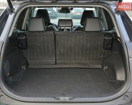 Сірий Тойота РАВ 4, об'ємом двигуна 2.49 л та пробігом 48 тис. км за 30000 $, фото 12 на Automoto.ua