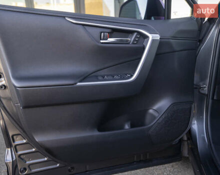 Серый Тойота РАВ 4, объемом двигателя 2.49 л и пробегом 49 тыс. км за 31400 $, фото 25 на Automoto.ua