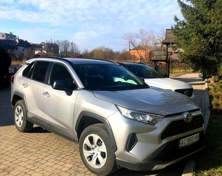Серый Тойота РАВ 4, объемом двигателя 2.5 л и пробегом 25 тыс. км за 27200 $, фото 3 на Automoto.ua