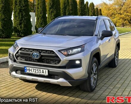 Сірий Тойота РАВ 4, об'ємом двигуна 2.5 л та пробігом 128 тис. км за 28500 $, фото 3 на Automoto.ua