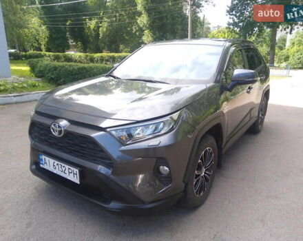 Серый Тойота РАВ 4, объемом двигателя 1.99 л и пробегом 46 тыс. км за 24600 $, фото 2 на Automoto.ua