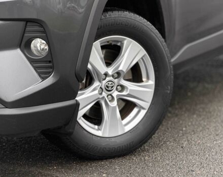 Сірий Тойота РАВ 4, об'ємом двигуна 2.5 л та пробігом 88 тис. км за 28500 $, фото 5 на Automoto.ua