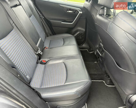 Серый Тойота РАВ 4, объемом двигателя 2.49 л и пробегом 195 тыс. км за 28850 $, фото 21 на Automoto.ua