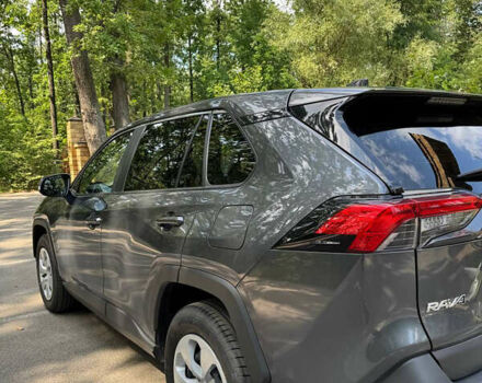 Сірий Тойота РАВ 4, об'ємом двигуна 1.99 л та пробігом 46 тис. км за 27700 $, фото 8 на Automoto.ua