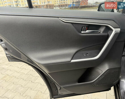 Серый Тойота РАВ 4, объемом двигателя 2.49 л и пробегом 195 тыс. км за 28850 $, фото 17 на Automoto.ua