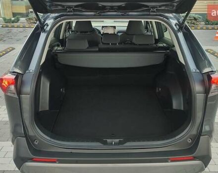 Серый Тойота РАВ 4, объемом двигателя 2.49 л и пробегом 37 тыс. км за 32485 $, фото 9 на Automoto.ua