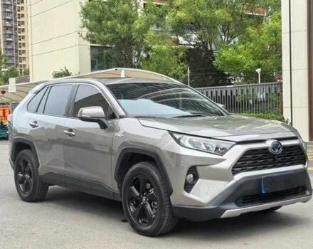 Серый Тойота РАВ 4, объемом двигателя 2.5 л и пробегом 15 тыс. км за 24000 $, фото 1 на Automoto.ua