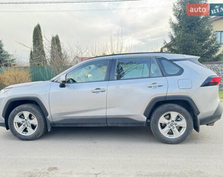 Сірий Тойота РАВ 4, об'ємом двигуна 2.49 л та пробігом 85 тис. км за 31500 $, фото 3 на Automoto.ua