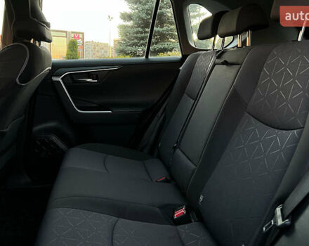 Сірий Тойота РАВ 4, об'ємом двигуна 1.99 л та пробігом 92 тис. км за 28999 $, фото 19 на Automoto.ua