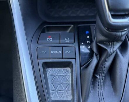 Сірий Тойота РАВ 4, об'ємом двигуна 1.99 л та пробігом 70 тис. км за 25900 $, фото 29 на Automoto.ua