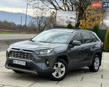 Серый Тойота РАВ 4, объемом двигателя 1.99 л и пробегом 75 тыс. км за 28500 $, фото 1 на Automoto.ua