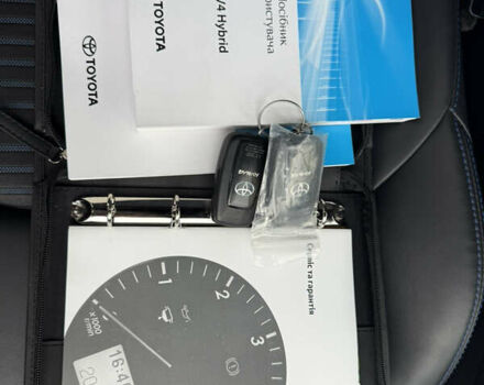 Серый Тойота РАВ 4, объемом двигателя 2.49 л и пробегом 195 тыс. км за 28850 $, фото 30 на Automoto.ua