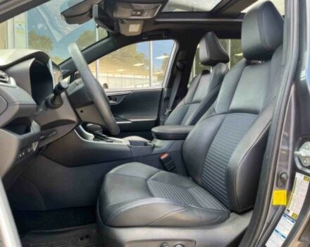 Серый Тойота РАВ 4, объемом двигателя 2 л и пробегом 36 тыс. км за 19400 $, фото 6 на Automoto.ua