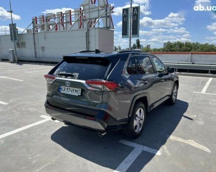 Серый Тойота РАВ 4, объемом двигателя 2.5 л и пробегом 163 тыс. км за 31900 $, фото 3 на Automoto.ua