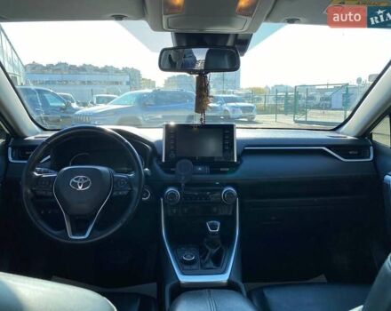 Сірий Тойота РАВ 4, об'ємом двигуна 1.99 л та пробігом 125 тис. км за 29000 $, фото 15 на Automoto.ua