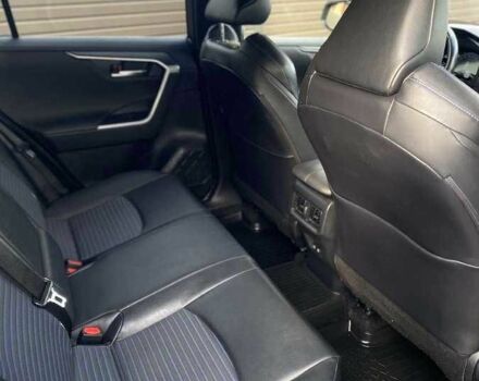 Сірий Тойота РАВ 4, об'ємом двигуна 0 л та пробігом 86 тис. км за 15400 $, фото 18 на Automoto.ua