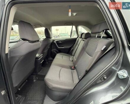 Сірий Тойота РАВ 4, об'ємом двигуна 2.49 л та пробігом 88 тис. км за 28500 $, фото 32 на Automoto.ua