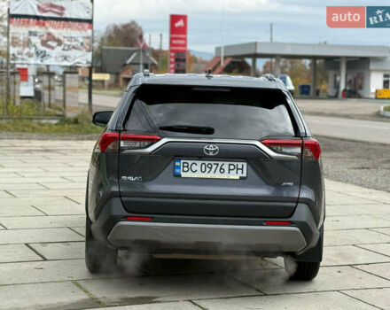 Серый Тойота РАВ 4, объемом двигателя 1.99 л и пробегом 75 тыс. км за 28500 $, фото 3 на Automoto.ua