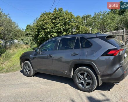 Сірий Тойота РАВ 4, об'ємом двигуна 2.49 л та пробігом 125 тис. км за 29000 $, фото 5 на Automoto.ua