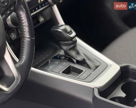 Сірий Тойота РАВ 4, об'ємом двигуна 2.49 л та пробігом 88 тис. км за 28500 $, фото 40 на Automoto.ua