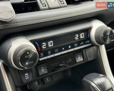 Сірий Тойота РАВ 4, об'ємом двигуна 2.49 л та пробігом 88 тис. км за 28500 $, фото 56 на Automoto.ua