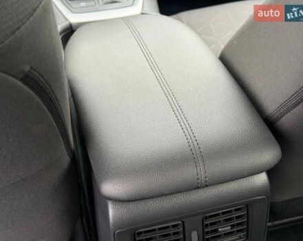 Сірий Тойота РАВ 4, об'ємом двигуна 2.49 л та пробігом 88 тис. км за 28500 $, фото 49 на Automoto.ua